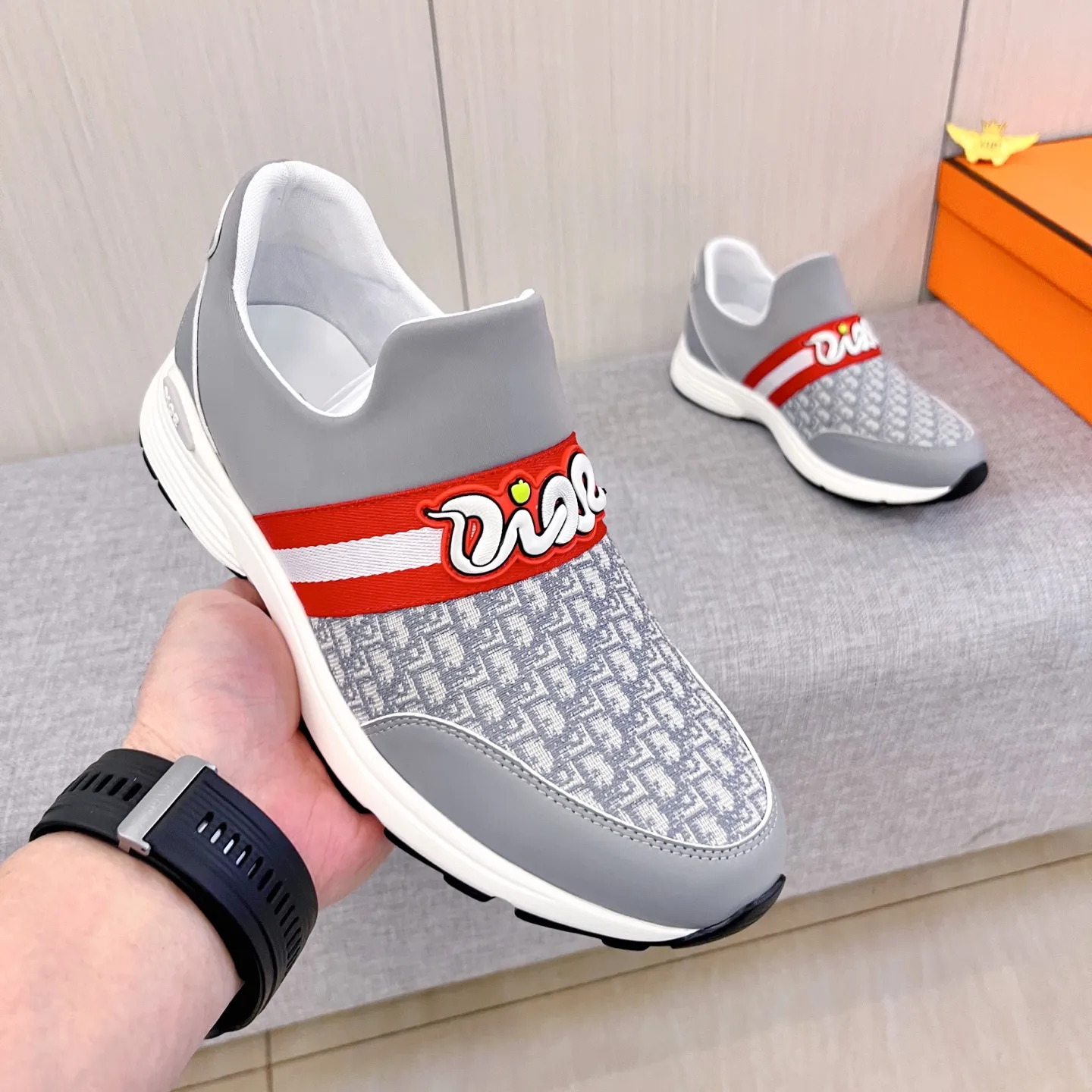Men's Men's Shoes Men's Shoes💰 400 Men's Men's Shoes💰👍[Dior]🔥🔝High-end men's shoes brand official website 1:1 latest masterpiece: the upper is made of Italian official website original special technical cloth fabrics🔥original comfortable and breathable lining➕original designated non-slip outsole🔥making walking more convenient and comfortable! An exclusive new model, a stunning work, a beautiful 1:1 replica [color] compared to the official quality! Create a fashionable personality to set off your uniqueness! A must-have for trendy men! 🔥, sizes: 38-44. color:.      2⃣️ Colors available🔥